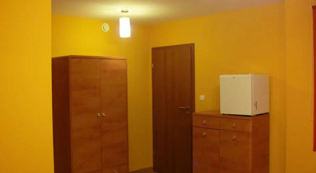 Apartamenty Pokoje DreamZone, Book Hotel Lublin Lubelskie, nær Labirynt