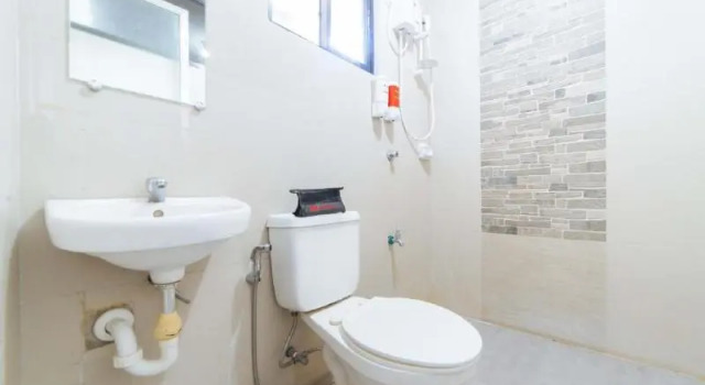 Двухместный номер Standard RedDoorz @ Aparente Gensan
