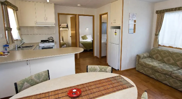 Marysville Caravan and Holiday Park, Rezerwuj Hotel Hotele w Yarra Valley z parkingiem, Parking