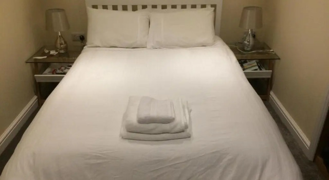 Stafford apartments, Varaa Huoneisto Asunnot kohteessa Merseyside, Huoneisto
