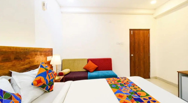 Номер Deluxe Fabhotel Srh Pride