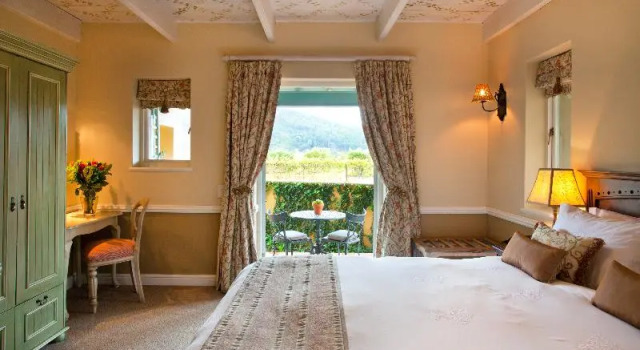 Двухместный номер Standard с балконом и с видом на сад Franschhoek Country House & Villas