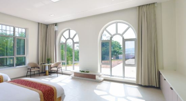 Люкс Ocean & Hills Resort