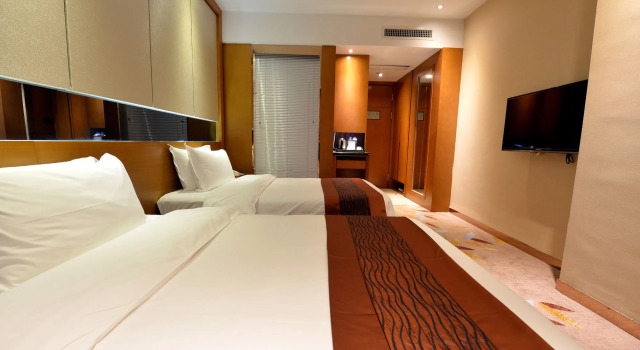 Reethi Rah Hotel