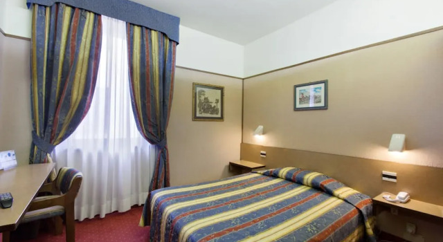 Одноместный номер Classic Hotel Plaza