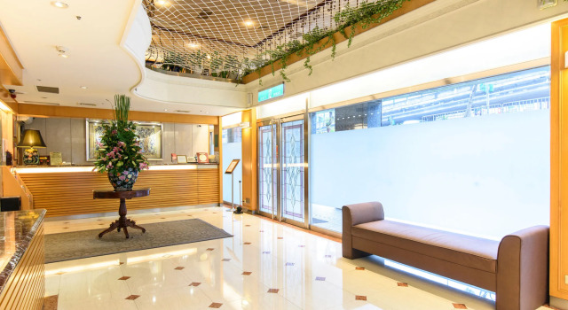 Silken Hotel, Prenota Hotel Hotel economici a Taybey
