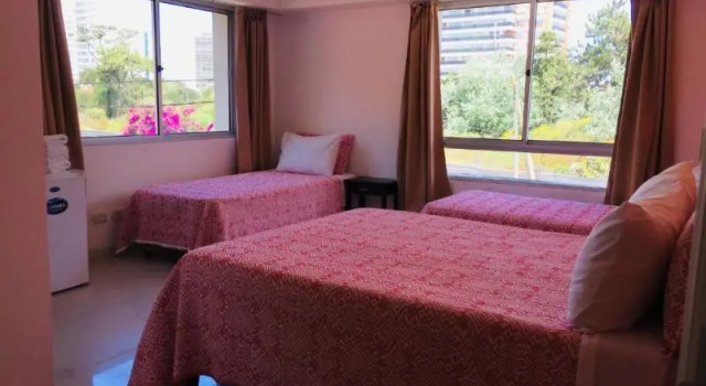 Трёхместный номер Standard San Remo Punta Hotel