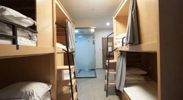 Кровать в общем номере (мужской номер) UMYouXuan Yunqi Hotel (Shanghai Xinzhuang Chunshen Road Subway Station)