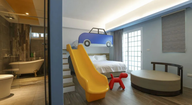 Трёхместный номер Standard с балконом White Mocha Homestay