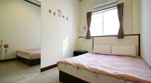 Номер Economy sunmoonlake sunflower house