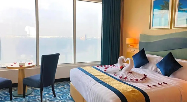 Номер Deluxe Harbour Suites Hotel