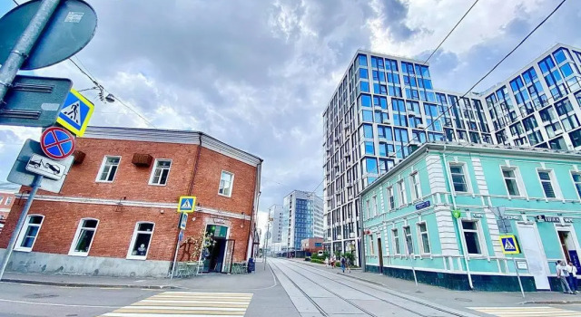 Apartments on Refrigerating lane 2, Rezerwuj Apartament Hotele w Moskwa z parkingiem, w pobliżu Danilov Monastery, Parking