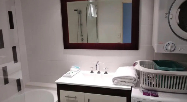 Апартаменты Standard Sunbird Beach Resort Gold Coast