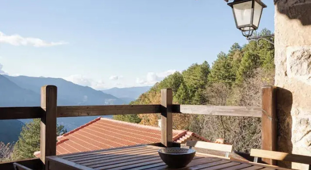 Шале Deluxe с видом на горы Parnassus Woodstone Chalets- N1- N2- N3