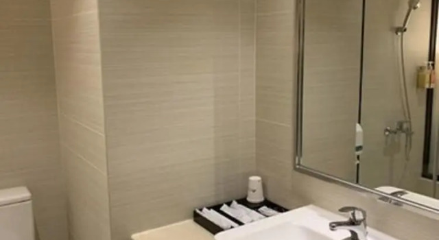Четырёхместный номер Standard Chiayi Oriental Pearl International Hotel