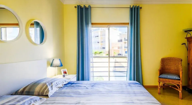 BnB Homes Apartment With Sea View 3 Terraces, Забронировать Апартаменты/квартира Отели Албуфейра с парковкой, рядом с Municipal Museum of Archaeology, Парковка