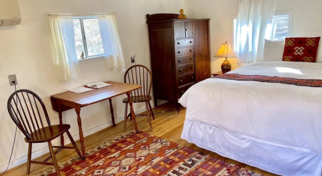 Номер Comfort Taos Goji Farm & Eco-Lodge Retreat