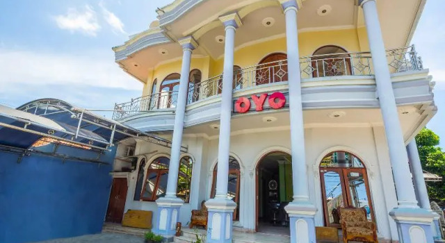 Senaz Guesthouse, Rezervovat Hotel Hotely v Mataram s parkováním, Parkování