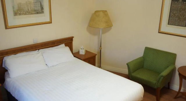 Номер Standard Corner House Hotel
