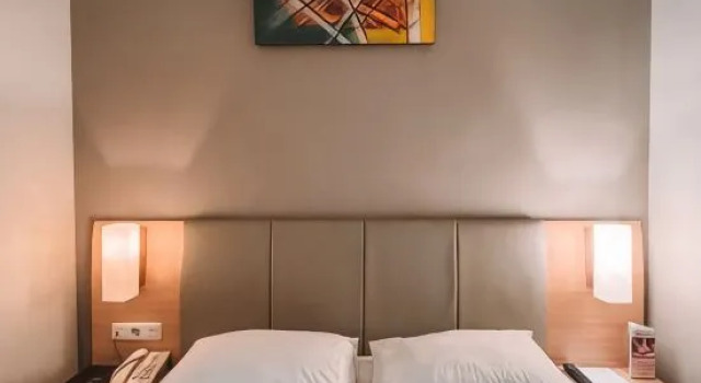 Двухместный номер Deluxe Hotel Anugerah Express