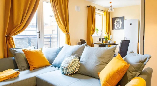 Апартаменты Inviting 2-bed Apartment in Wolverhampton