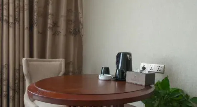 Guangyuan Hotel
