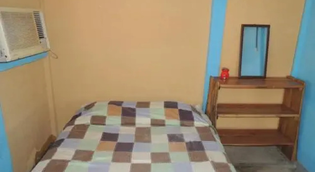 Backpackers Beach Hostel, Book Hostel / Vandrerhjem Hostels i Leon Region, Hostel / Vandrerhjem