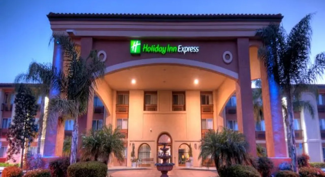 Run of House Holiday Inn Express Temecula by IHG