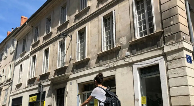 Appartement - Le Petit Avignonnais Lices Intramuros, Забронировать Апартаменты/квартира Отели Авиньона с парковкой, рядом с Филипп Ле Бел Тауэр, Парковка