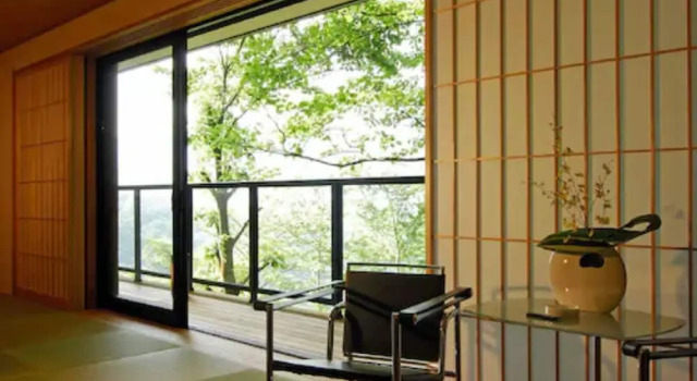 Люкс с балконом Hakone Tokinoshizuku