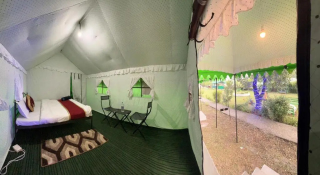 Тент Himalyan River Resort-A Riverside Resort