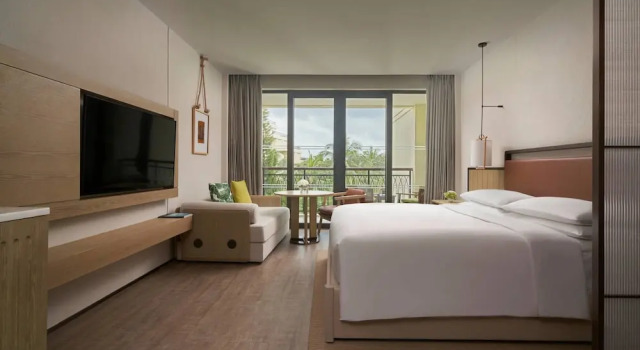 Двухместный номер Deluxe с балконом Sanya Marriott Yalong Bay Resort & Spa