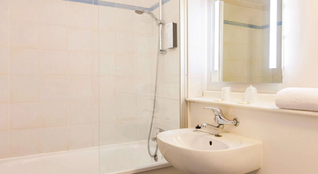 Трёхместный номер Standard Comfort Hotel Lens - Noyelles Godault