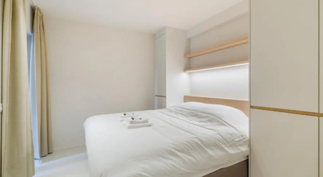 Appartement luxueus én op 1 min van het strand, Rezerwuj Apartament Hotele w Bruksela z parkingiem, Parking