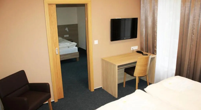 Семейный номер Superior Hotel Helios