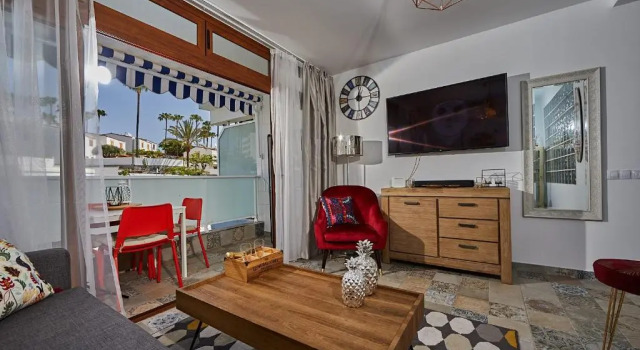 Mariposa Apartment, Забронировать Апартаменты/квартира Отели Плайя дель Инглес с бассейном, рядом с Экуменический храм Эль-Сальвадор, Бассейн