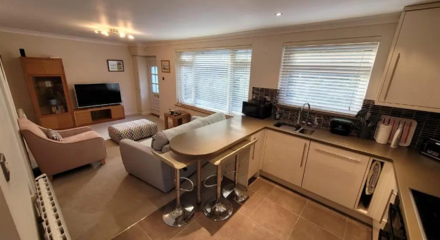 Коттедж The Mumbles - Bungalow - 2 Bedrooms - Pet Friendly