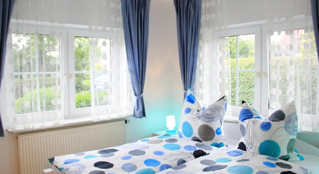 Jever-Ferienhaus Gartenblick, Varaa Hotelli Jever Friesland