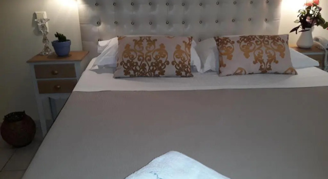 Семейный номер Standard с видом на море Green Bay Hotel