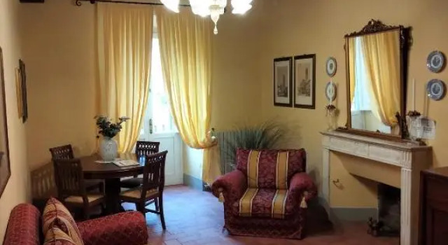 Appartamento Giulia, Забронировать Апартаменты/квартира Отели Лукки с парковкой, рядом с Кафедральный собор Лукки, Парковка