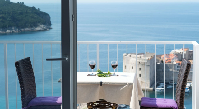 Студия Standard LUV Luxury Apartments