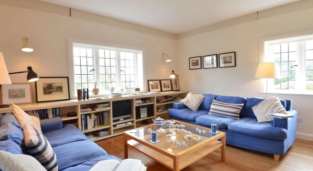 Bryn Mor, Book Hotel Llanddona 