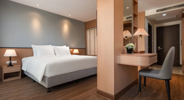 Полулюкс Minasi Grand Hotel