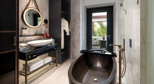 Номер Premier с балконом The Barracks Hotel Sentosa by Far East Hospitality