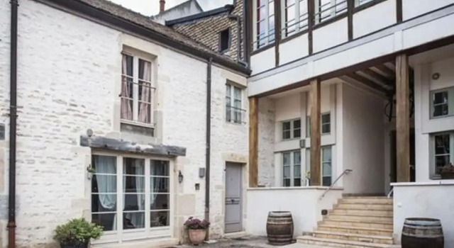 Le Clos de Pommard, Rezervasyon Otel  