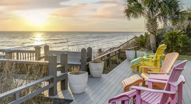 Коттедж Gulf Front Home In Seagrove Beach, FL With 3 Bedrooms Ands Home by RedAwning