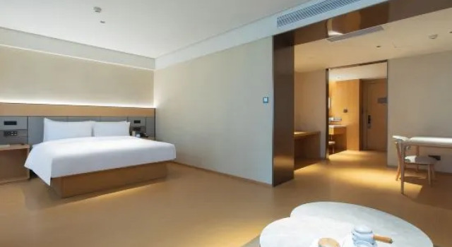 Люкс JI Hotel (Jingzhou Changjiang Daxue)