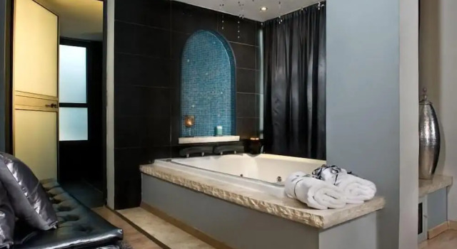Люкс Grand с 3 комнатами с балконом Appartment in Kfar Vradim