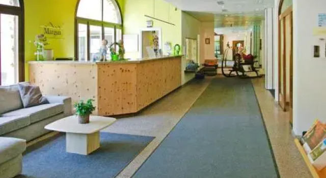 Apartment 33-3, Book Apartment Silvaplana 