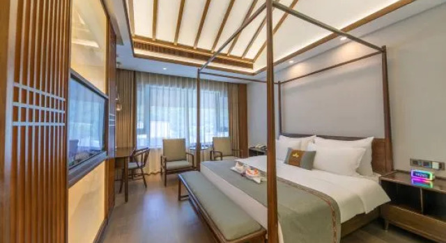 Люкс Deluxe Putuoshan Hotel